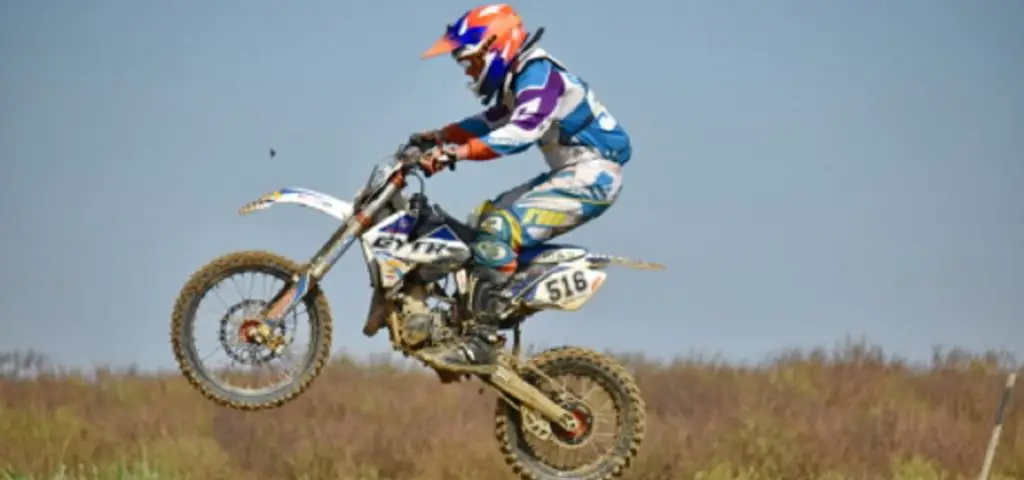 How to Clean Dirt Bike Plastics