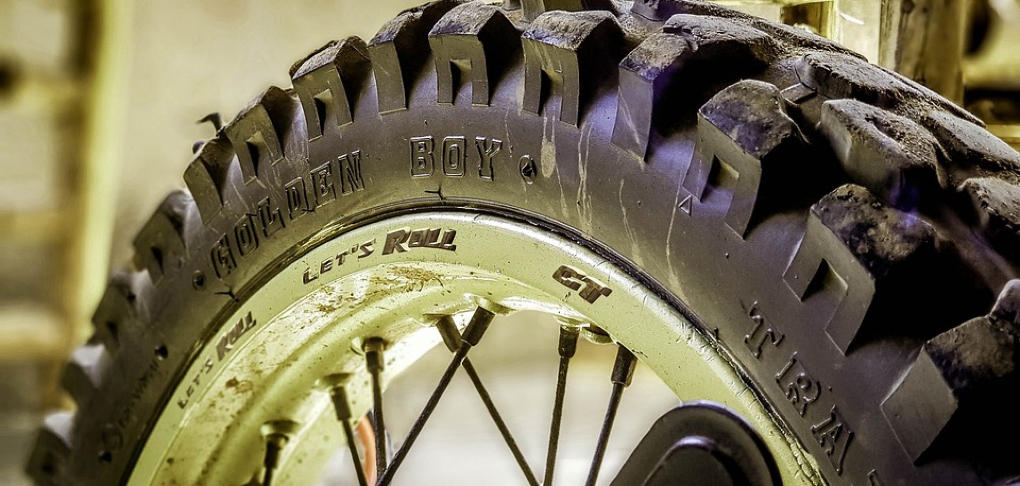 How To True A Dirt Bike Rim Dirt Bike Moto