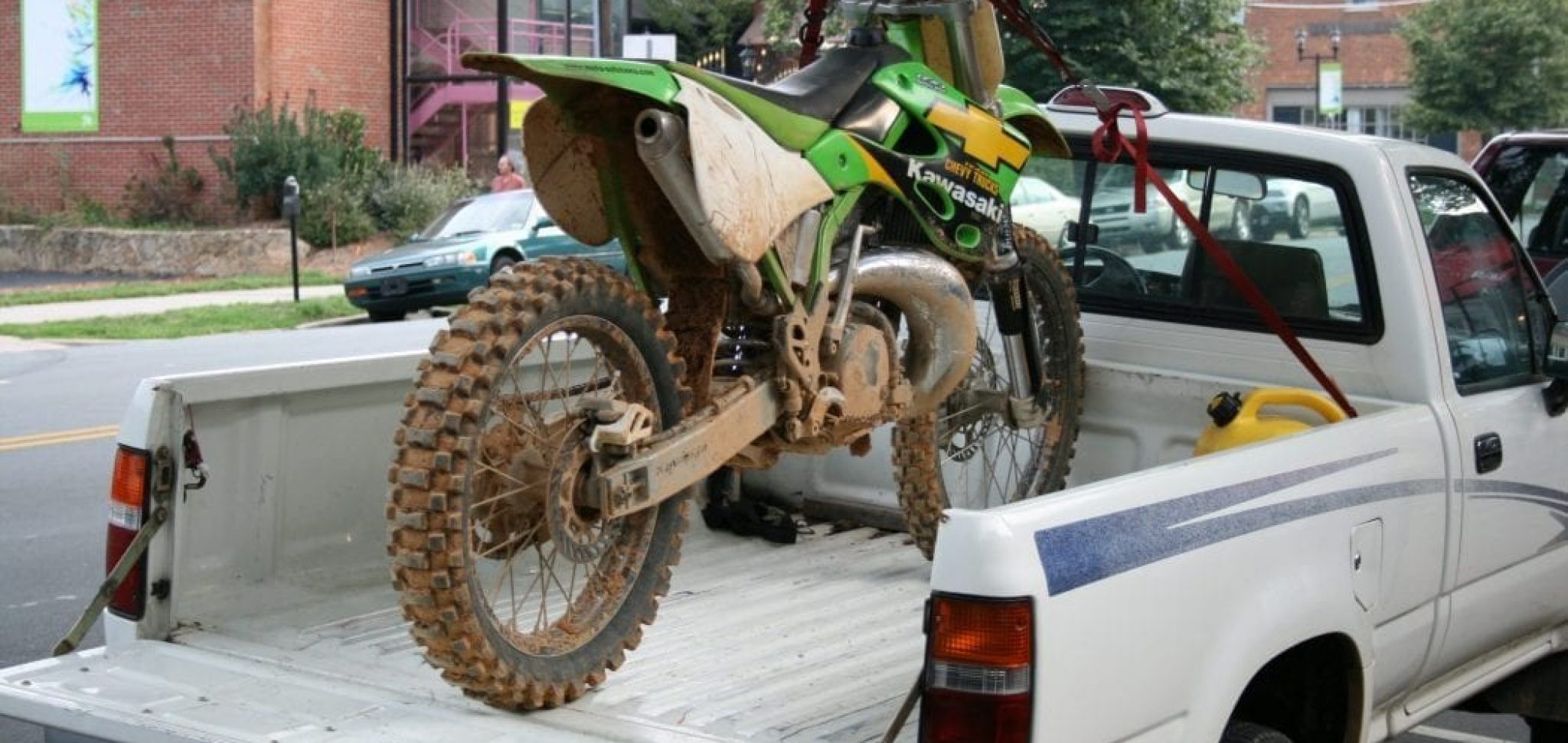 How‌ ‌to‌ ‌Load‌ ‌Dirt‌ ‌Bike‌ ‌in‌ ‌Truck‌ Dirt Bike Moto
