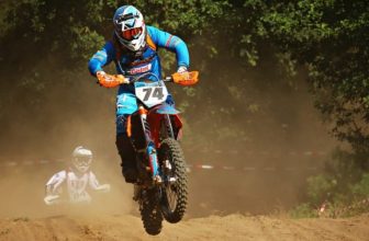 how to paint a dirt bike helmet