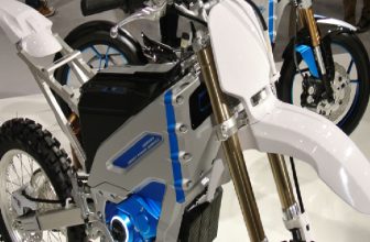 How to Wire Lights on Dirt Bike Without Battery